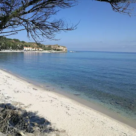 Cozy Holiday Home In Briatico Calabria With Private Beach * 브리아티코