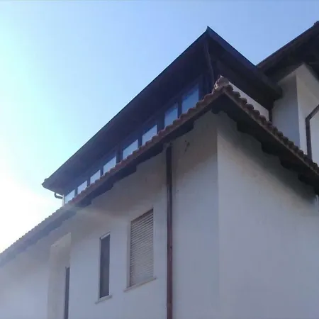 Cozy Holiday Home In Briatico Calabria With Private Beach 펜션 *