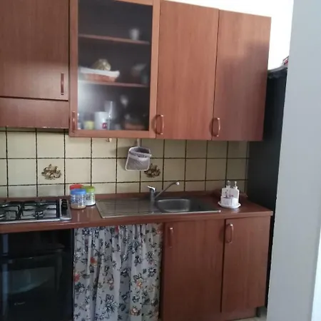 펜션 Cozy Holiday Home In Briatico Calabria With Private Beach