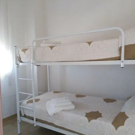 펜션 Cozy Holiday Home In Briatico Calabria With Private Beach