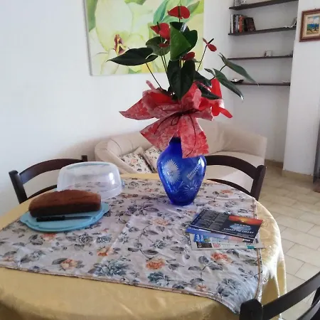 Cozy Holiday Home In Briatico Calabria With Private Beach 브리아티코